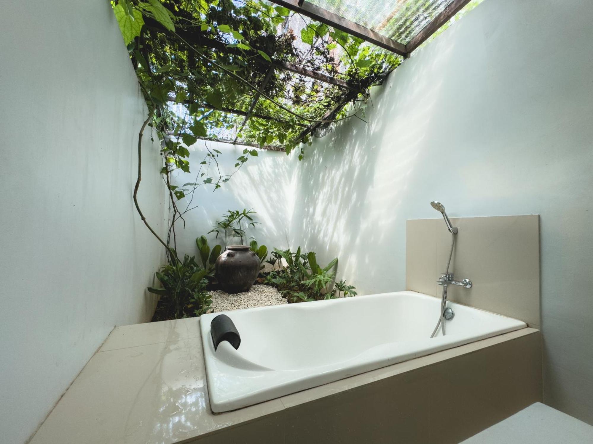 Layali Breeze Villa ジンバラン エクステリア 写真