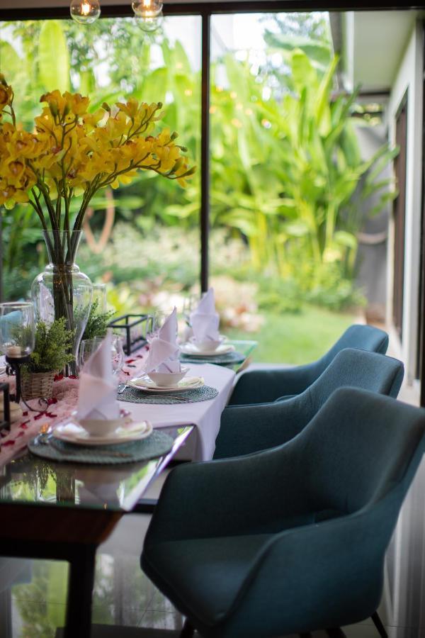 Layali Breeze Villa ジンバラン エクステリア 写真